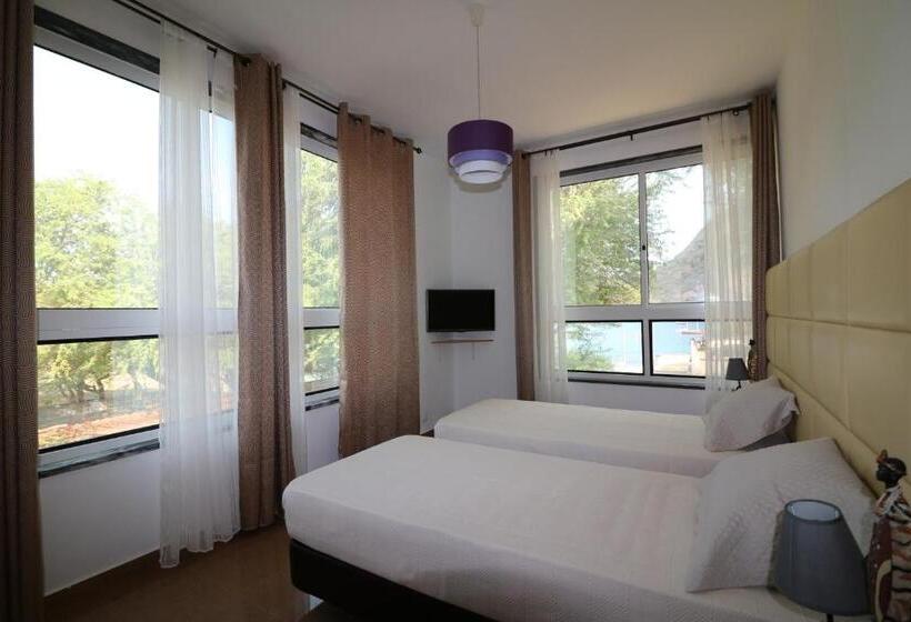 اتاق استاندارد با چشم‌انداز دریا, Vista Mar