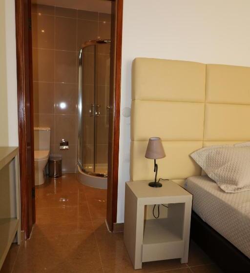 سوییت سوپریور با چشم‌انداز دریا, Vista Mar