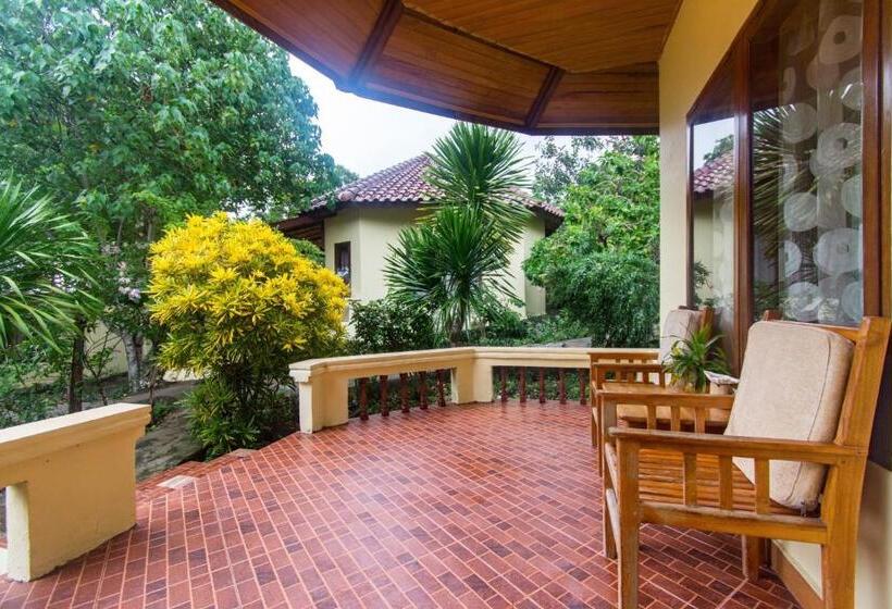 اتاق لوکس, Bara Beach Bungalows