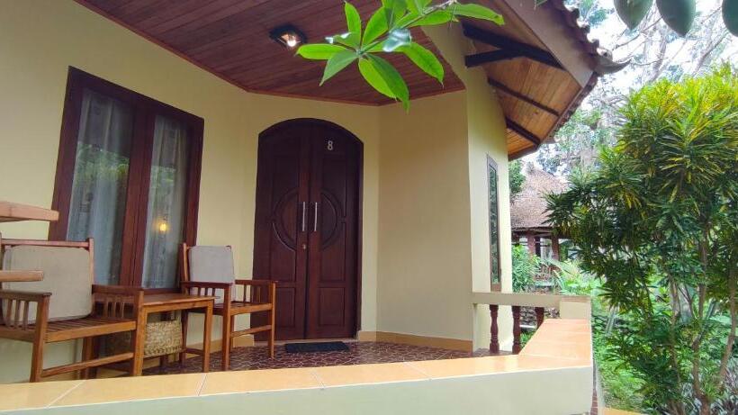 اتاق لوکس, Bara Beach Bungalows