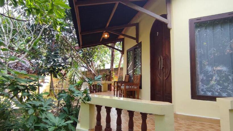 اتاق لوکس, Bara Beach Bungalows