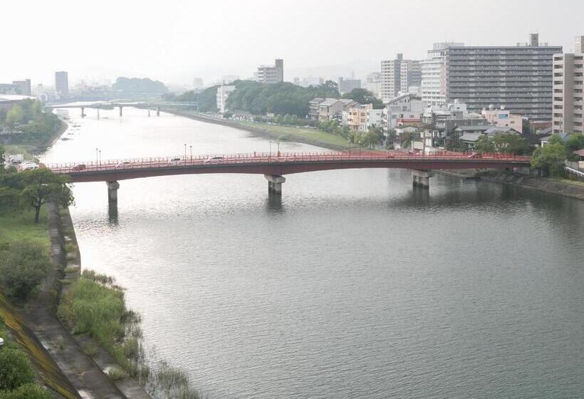 Perhehuone, Riverside Hotel Shoei