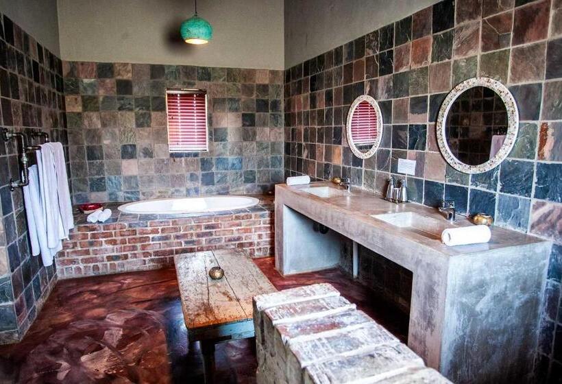 סוויטה אקזקיוטיב, Rustique Boutique