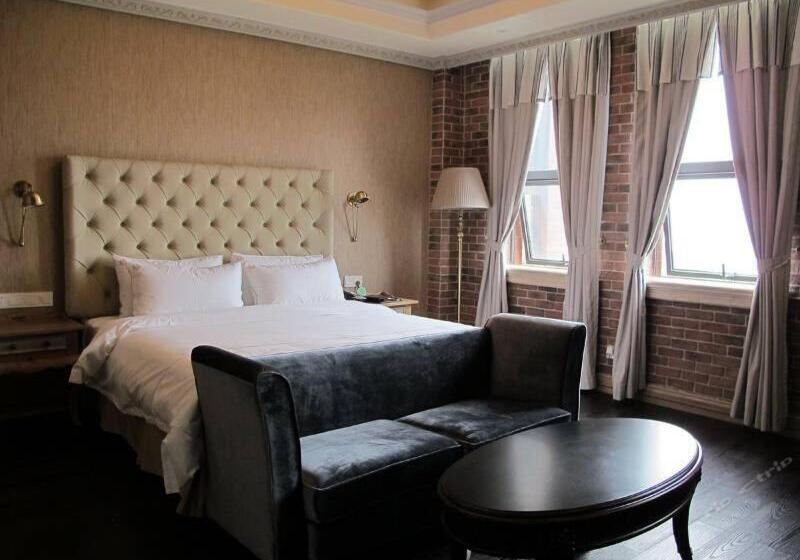 Habitació Business, Harvest International