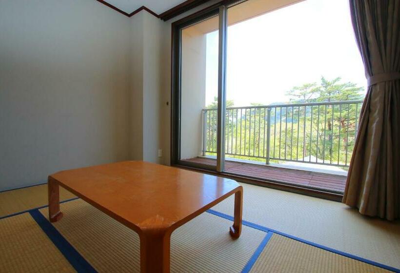 Семейный Номер, Hokkein Onsen Kougen Terrace