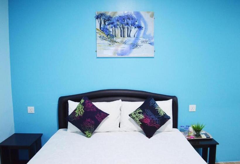 חדר בסיסי לשלושה, Sn Legacy