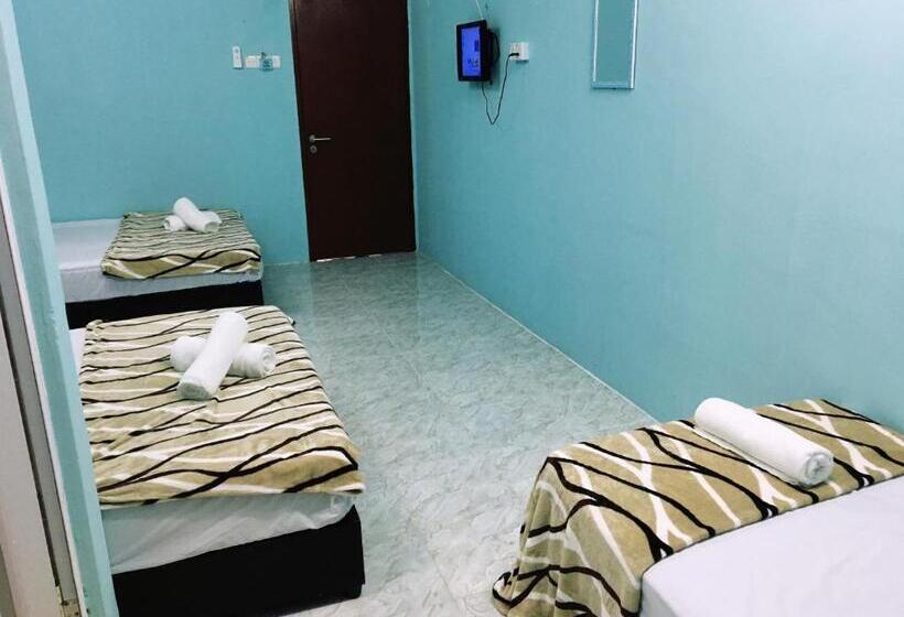 Quarto Familiar Deluxe, Sn Legacy