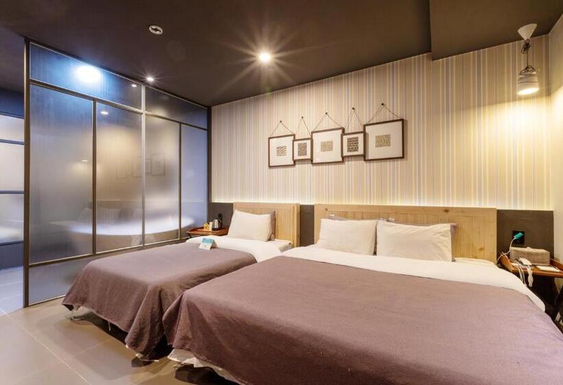 اتاق استاندارد, Sorgente Business