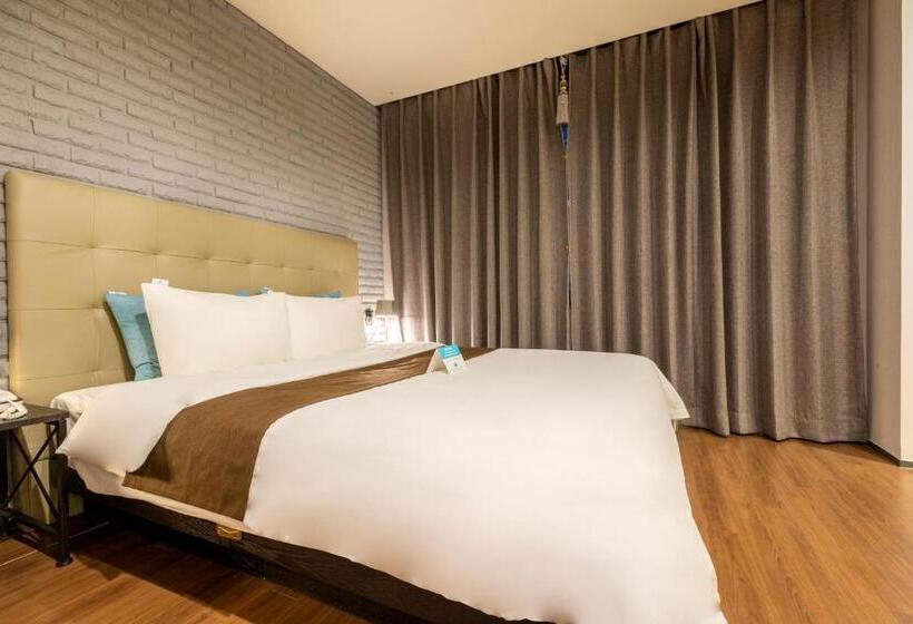 سوییت, Sorgente Business