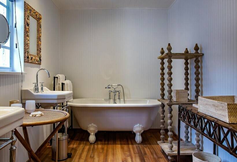 بانگلوی استاندارد, Gyp Sea Saint Barth