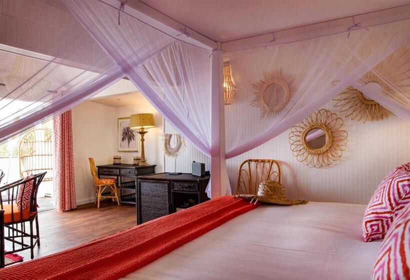 بانگلوی استاندارد, Gyp Sea Saint Barth