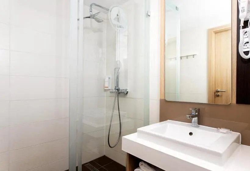 Deluxe-huone, Portobello Wellness & Yacht Hotel Esztergom