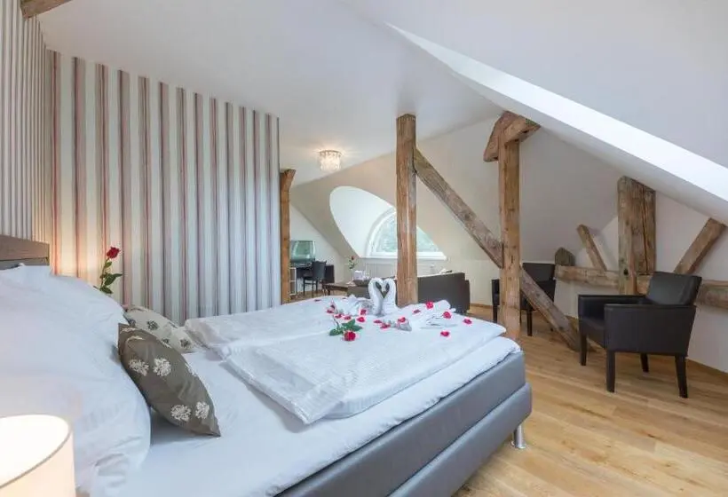 マウンテンビュースイート, Wellness & Spa Hotel Villa Regenhart