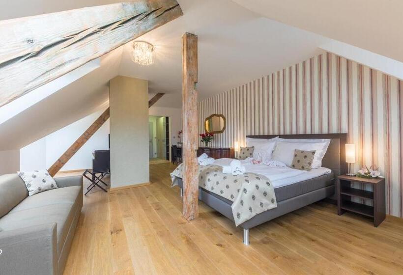 산 전망 스위트, Wellness & Spa Hotel Villa Regenhart