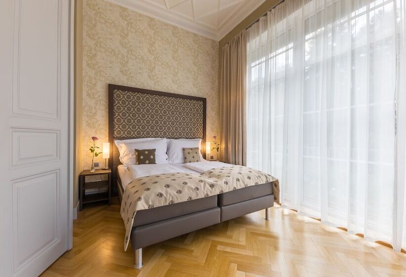 سوییت لوکس, Wellness & Spa Hotel Villa Regenhart