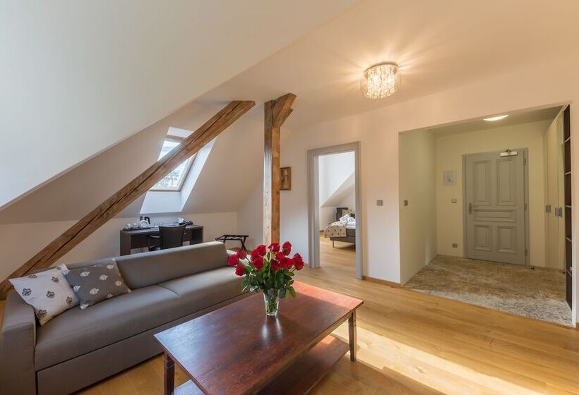 디럭스 스위트, Wellness & Spa Hotel Villa Regenhart