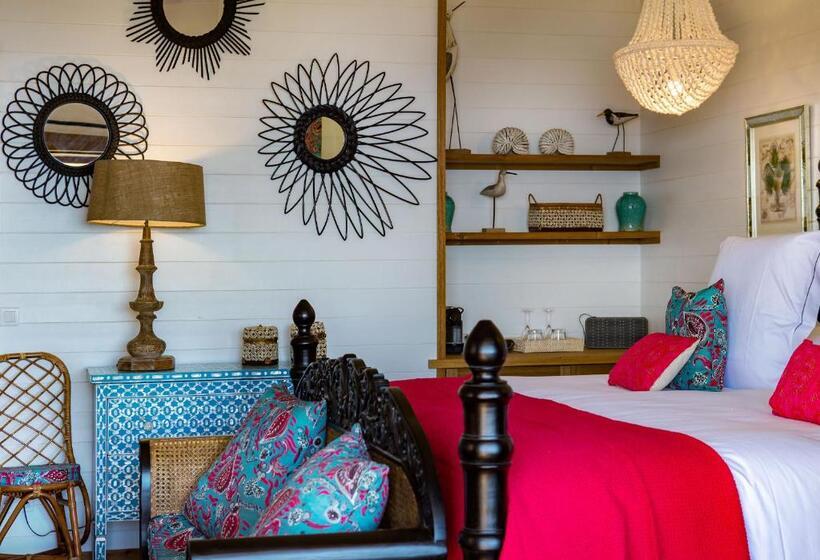 بانگلوی استاندارد با چشمانداز دریا, Gyp Sea Saint Barth