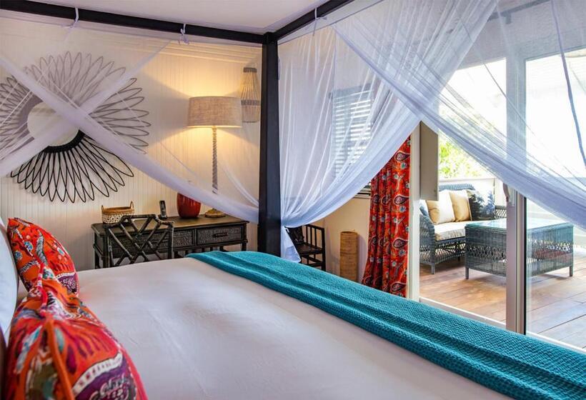 بانگلوی استاندارد, Gyp Sea Saint Barth