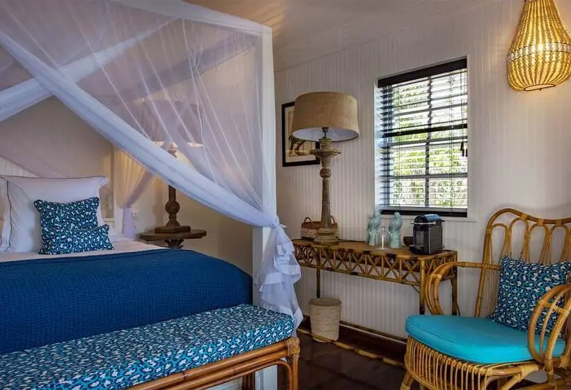 بانگلوی استاندارد, Gyp Sea Saint Barth