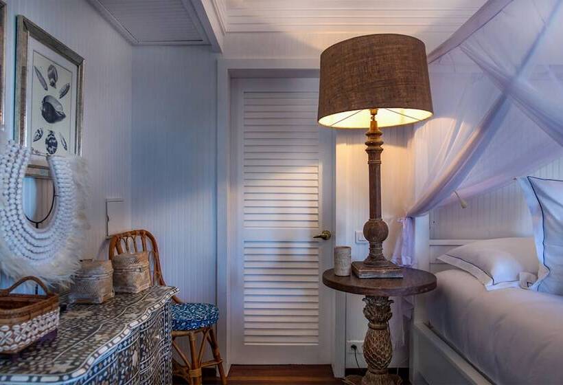 بانگلوی استاندارد, Gyp Sea Saint Barth