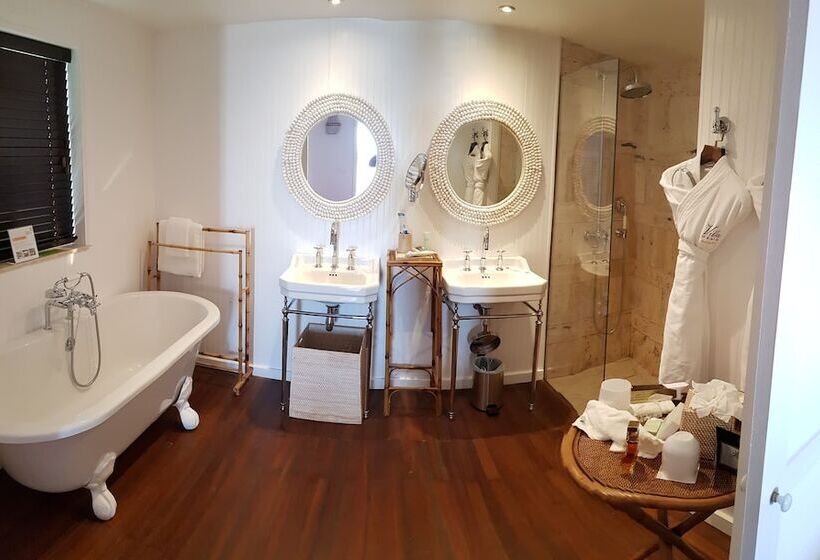 سوییت خانوادگی, Gyp Sea Saint Barth