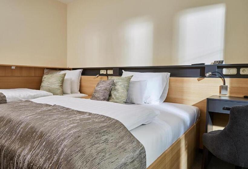 Pokój Standard, Gold House Pension