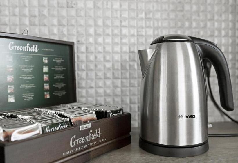 اتاق استاندارد, Happy Inn