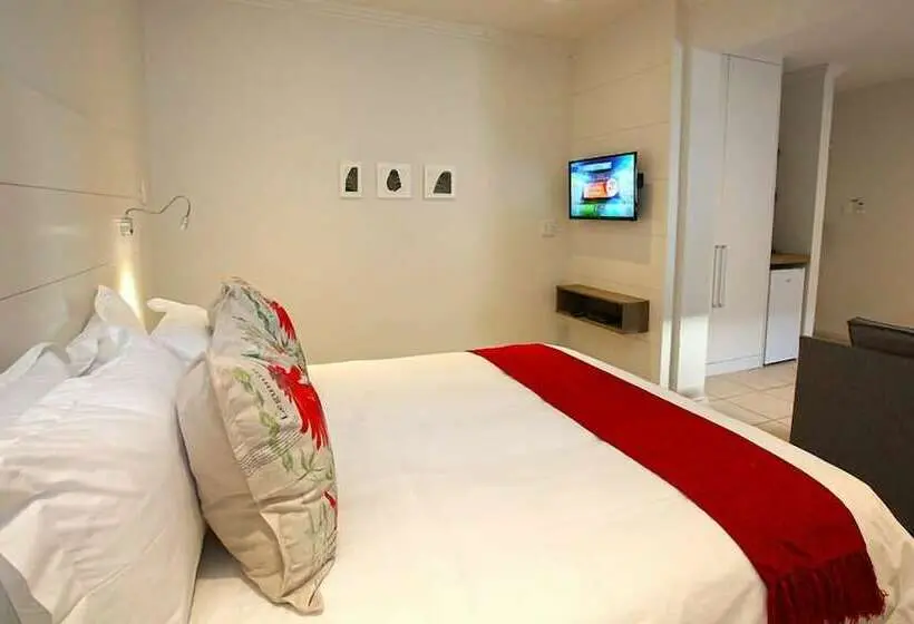ファミリールーム, The Paralian Exclusive Guest House