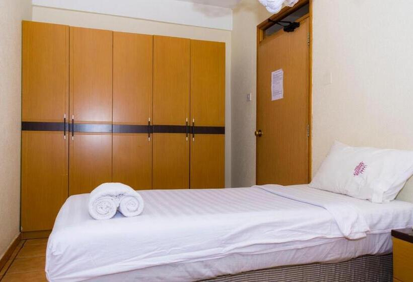 Chambre Economy Individuelle, Aponye