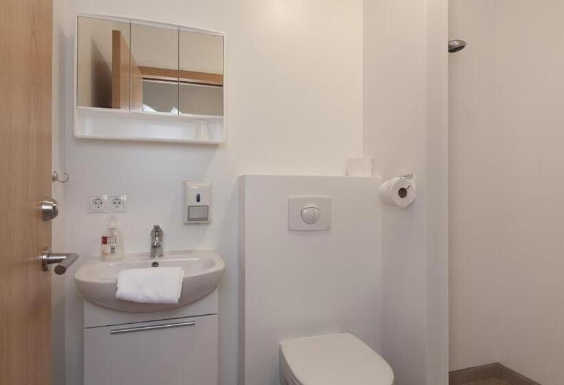 اتاق استاندارد یک نفره, Drangshlid By Ourhotels