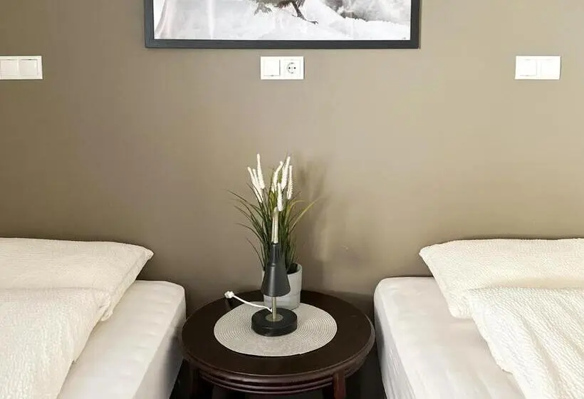 اتاق استاندارد سه نفره, Drangshlid By Ourhotels