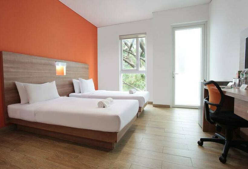 חדר סטנדרט, Legreen Suite Kuningan