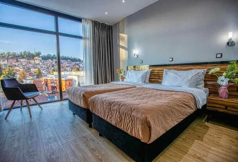 Chambre Standard Vue Ville, Nova Riviera