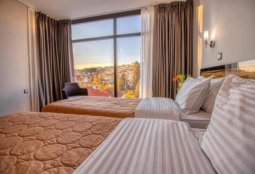 Chambre Standard Vue Ville, Nova Riviera