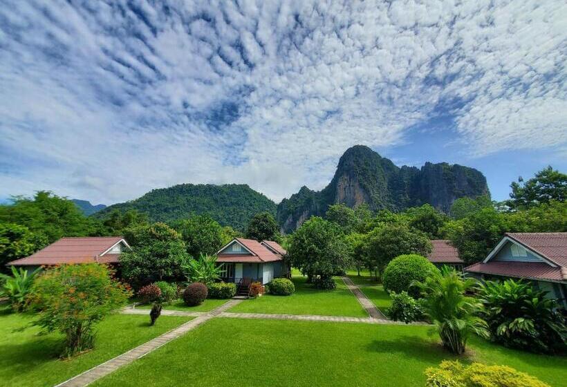 Бунгало Стандарт с Балконом, Bearlin Bungalow