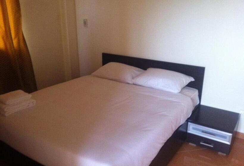 سوییت, Mousa Coast Hotel & Spa