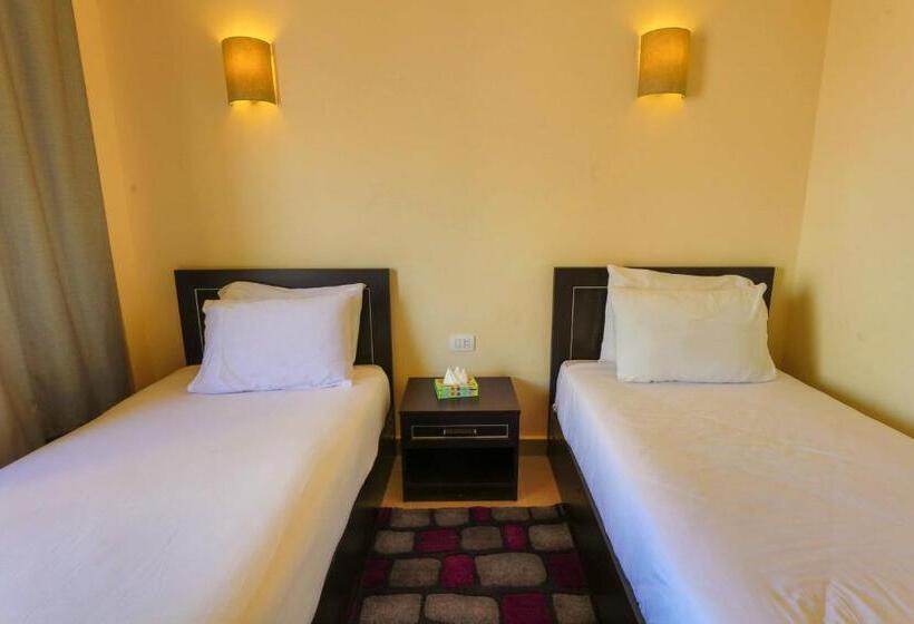 سوییت, Mousa Coast Hotel & Spa