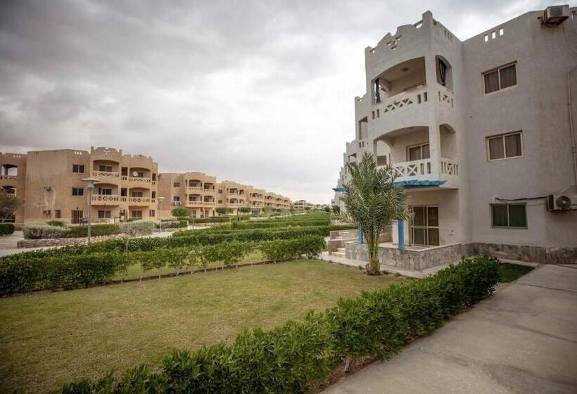 سوییت, Mousa Coast Hotel & Spa