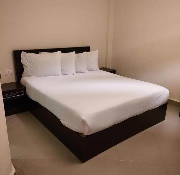 سوییت, Mousa Coast Hotel & Spa