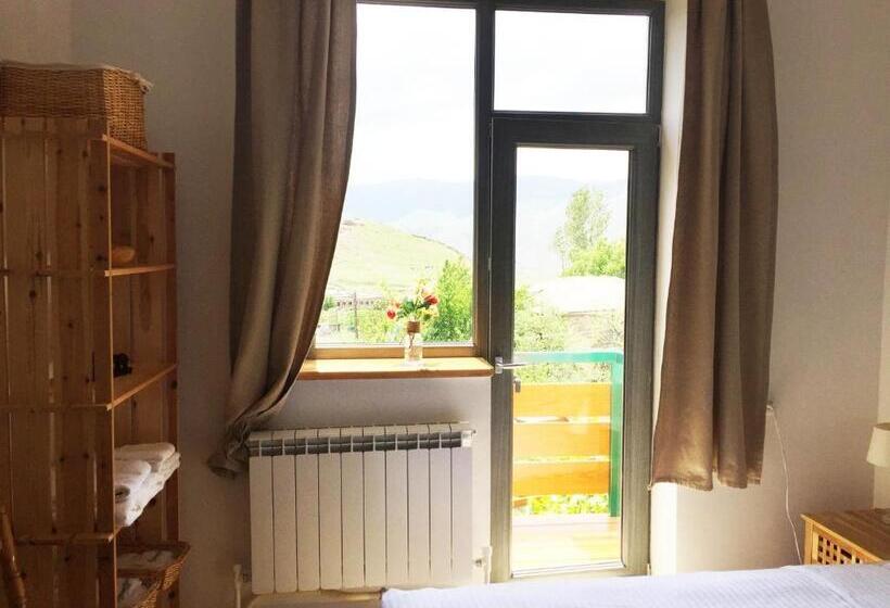 اتاق لوکس, Green Stone Boutique