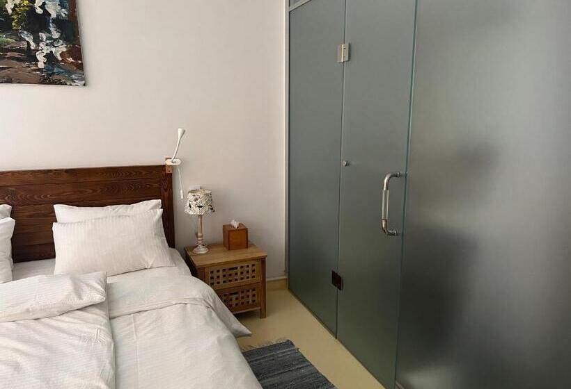 اتاق لوکس, Green Stone Boutique