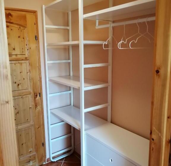 Четырехместный Номер Стандарт, Karpatia Panzio