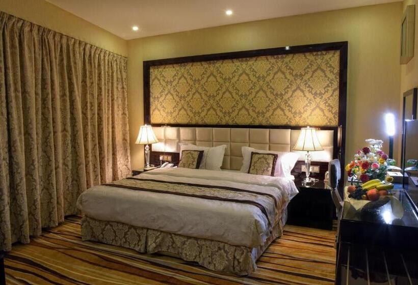 سوئیت رویال, Garden Plaza