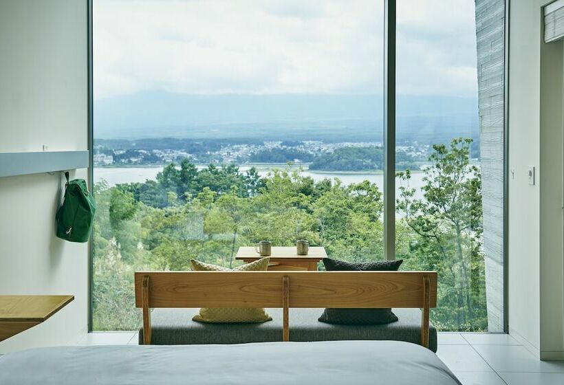 کابین, Hoshinoya Fuji