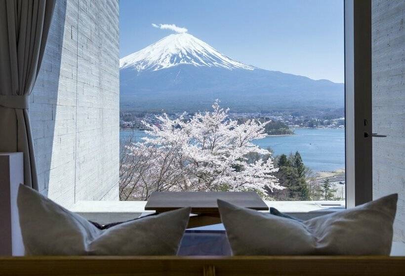 کابین, Hoshinoya Fuji