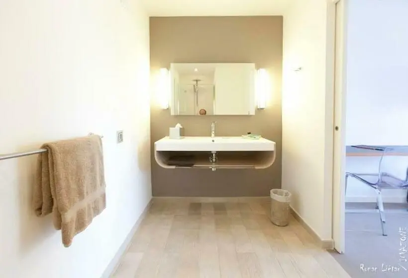 اتاق استاندارد, Ker Alberte