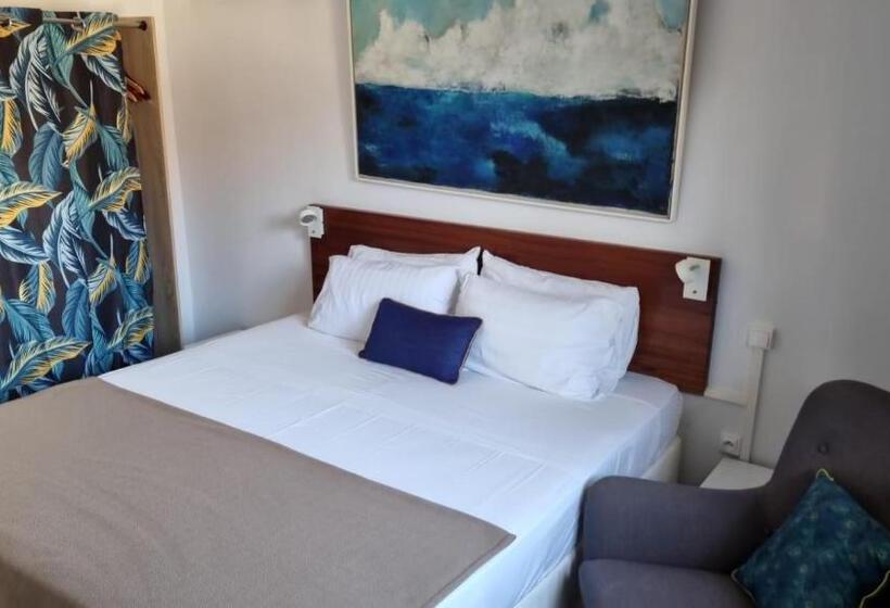 اتاق عادی, Ker Alberte