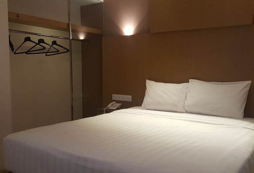 סוויטה, Kharisma