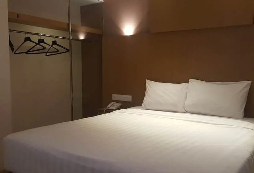 Suite, Kharisma