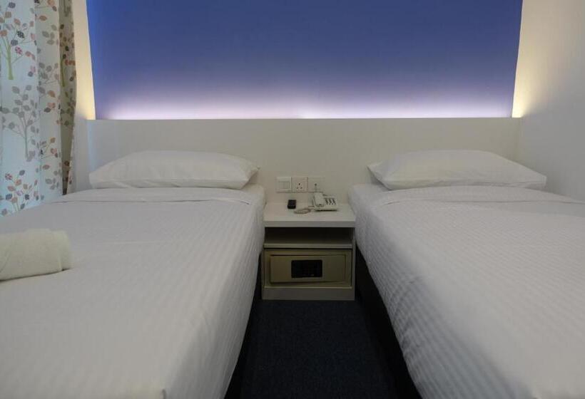 デラックスルーム, Lodge 10